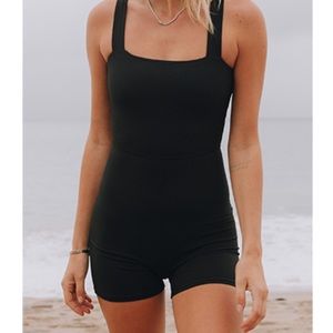 NWT - Daily Drills Ribbed Romper - Black, Large